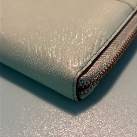 Kate Spade Aqua Wallet - Picture 5 of 7
